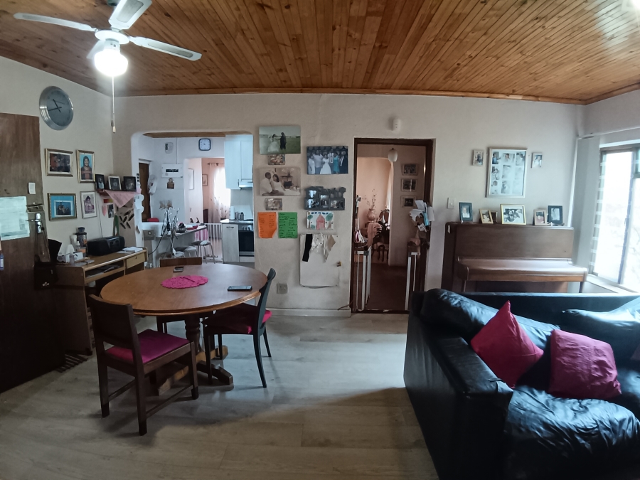 4 Bedroom Property for Sale in Belhar Western Cape